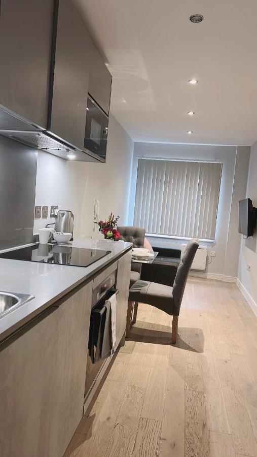 Mnitri Apartment لوتون المظهر الخارجي الصورة